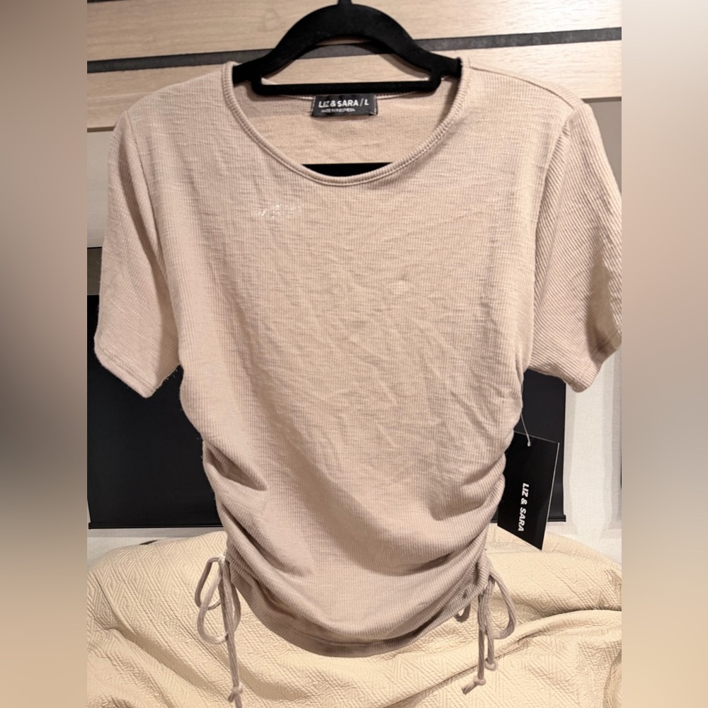 Women's Beige Ruched Short Sleeve Top